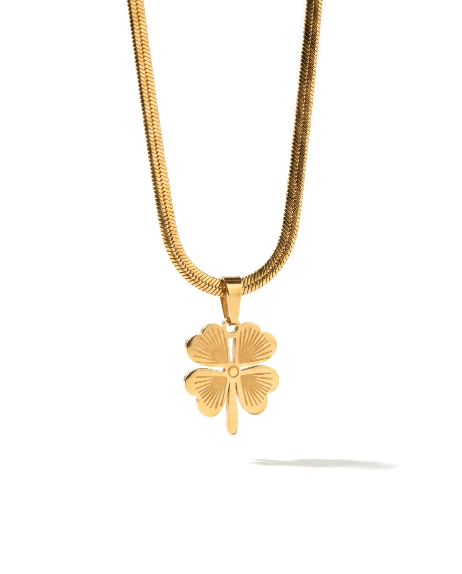 CLOVER OF LUCK X
