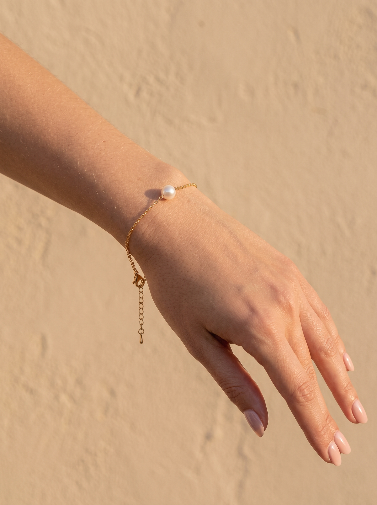 SINGLE PEARL BRACELET